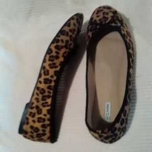 Animal/ leopard print flats. Small bow tie. Soft suede/fuzzy